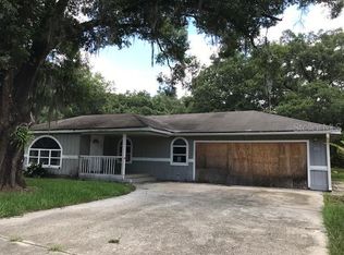 2715 Sutton Rd, Lakeland, FL 33810