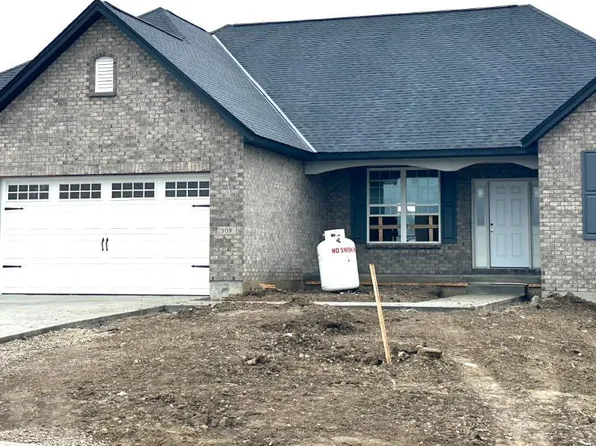 909 Morgan Dr, Monroe, OH 45050