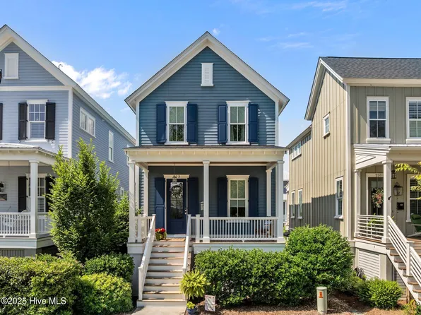 233 E Water Street, Washington, NC 27889