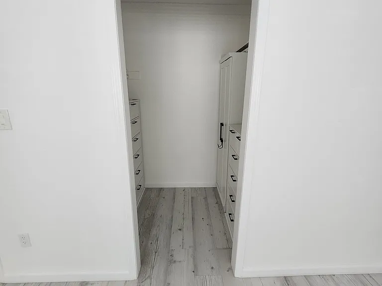 2255 Cahuilla St #20 — Photo 11