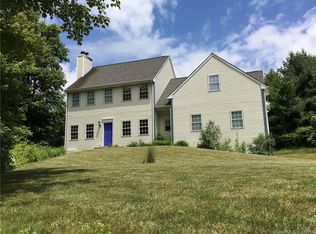 9R Brook Pasture Ln, Granby, CT 06035