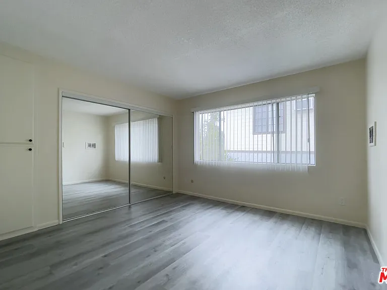 3607 Clarington Ave #2 — Photo 5