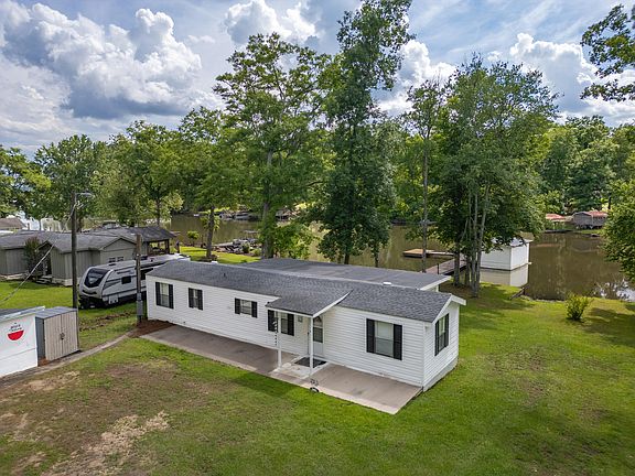 5th image of 44 Darnell Dr