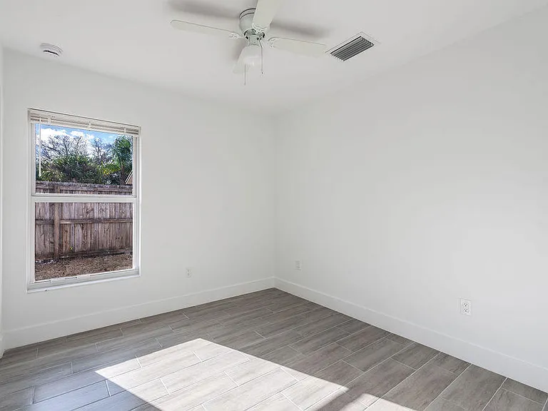 4959 SE Primrose Way #2 — Photo 9