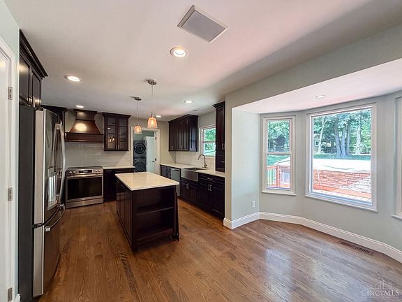 2nd image of 12169 Village Woods Dr
