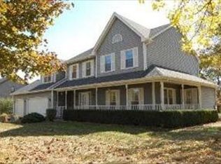 477 Running Deer Ln, Gilberts, IL 60136