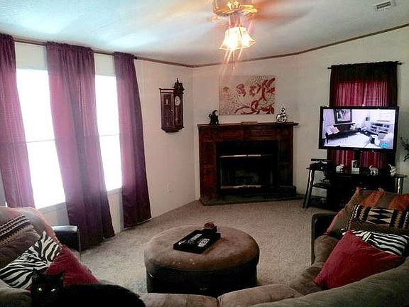 4th image of 437 Bayhead Dr