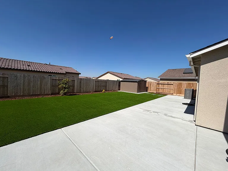 1696 Hume Lake Ave — Photo 13