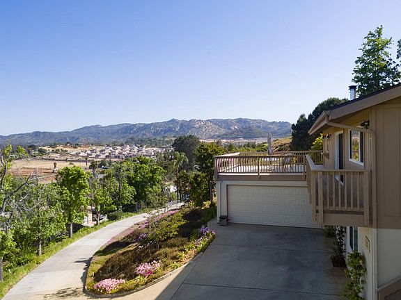 4th image of 1831 Bello Hills Ln