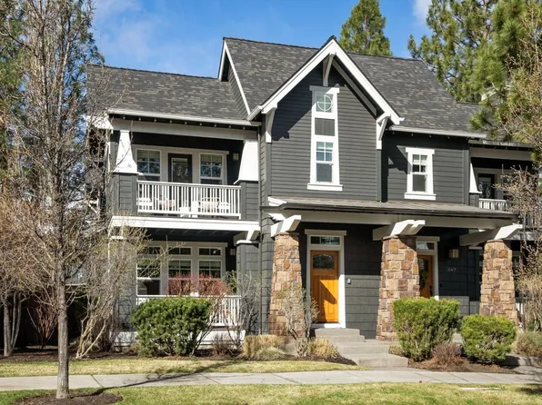 2645 NW Crossing Dr, Bend, OR 97703