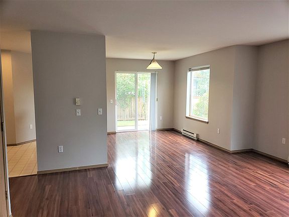 4th image of 1804 E Sunset Dr APT 102