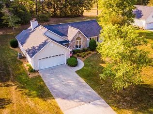 119 Blue Holly Dr NE, Calhoun, GA 30701