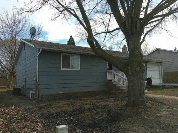 3715 14th St, Lewiston, ID 83501