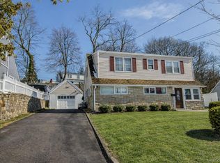 90 Mountaindale Road, Yonkers, NY 10710