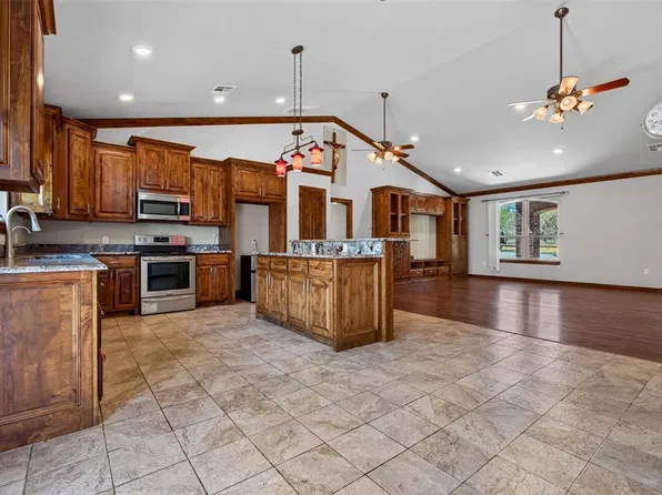 9280 Jasper Dr, Jones, OK 73049