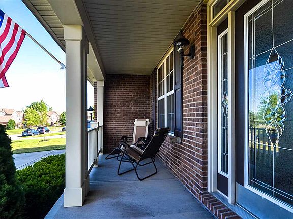 2nd image of 8389 Saint Louis Blvd