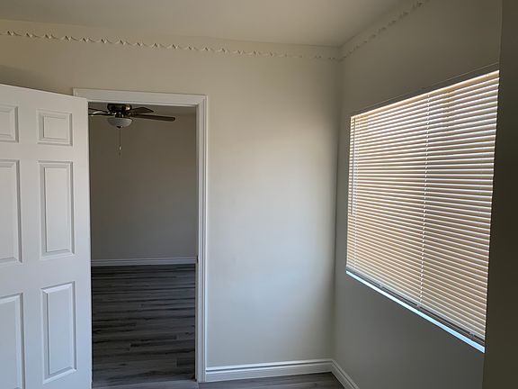 2nd image of 1149 N Gardner St W
