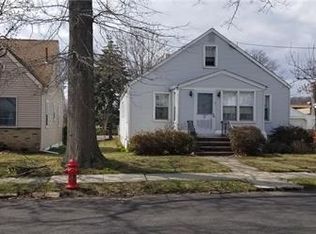 33 Maple Ave, Edison, NJ 08837