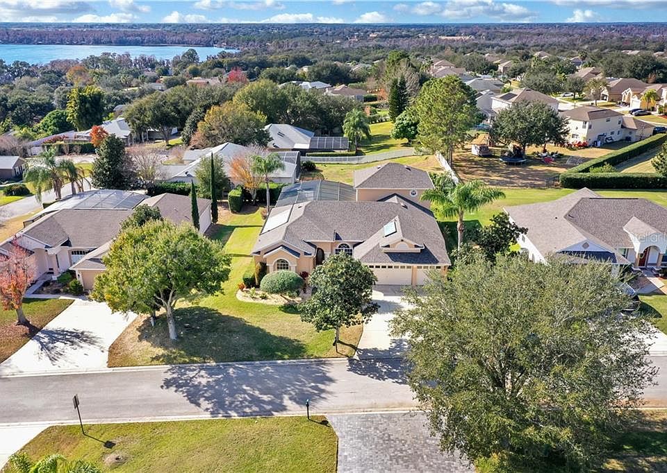 1st image of 10707 Windhill Ct
