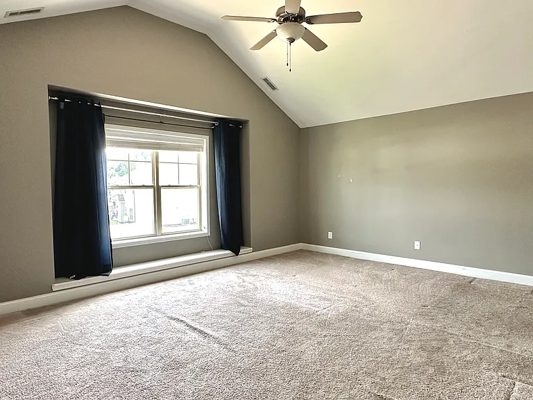 837 Saint Johns Loop — Photo 13