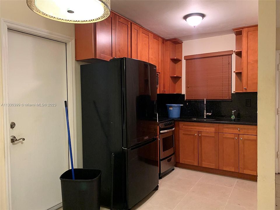 1st image of 1361 NE 116th St #1363