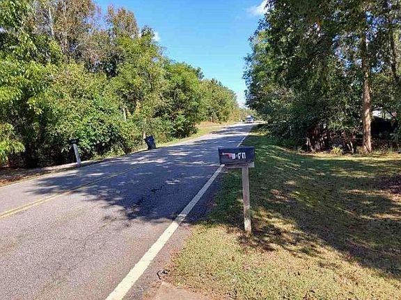 2nd image of 1091 Grimes St N