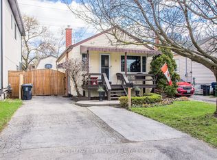5 Acorn Ave, Toronto, ON M9B 3P7