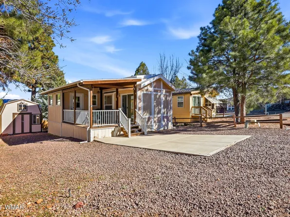 2703 Rustlers Roost Rd, Overgaard, AZ 85933