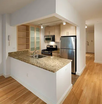 Rented by UDR | media 23