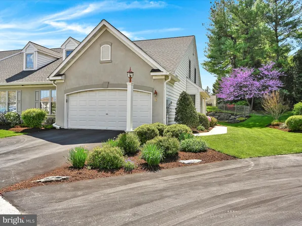 6 Mason Ct, Lancaster, PA 17602