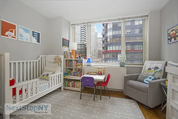 Sold by NextStopNY | media 2