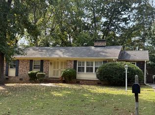 1609 Wilton Dr, Greensboro, NC 27408