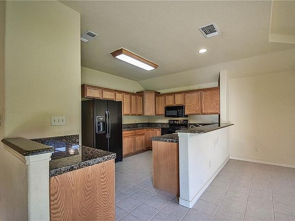 5th image of 2308 Snake River Dr