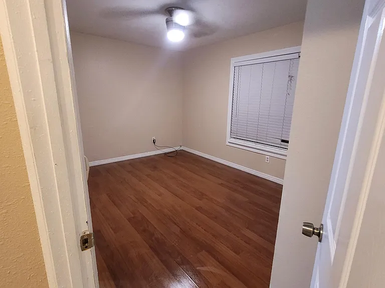 1418 Lamplighter Way — Photo 10