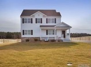178 Calverton Ct, Wading River, NY 11792