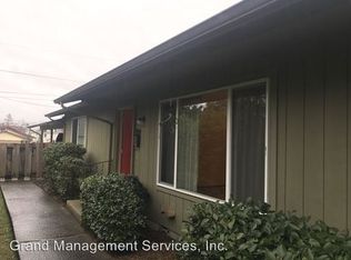 740 S 7th St, Coos Bay, OR 97420