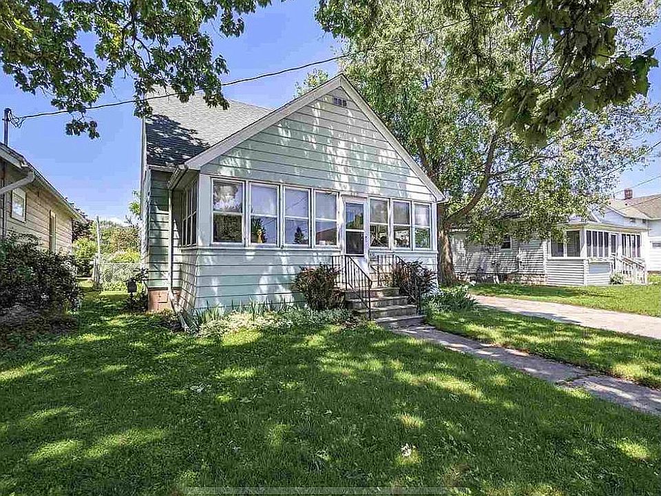 2nd image of 612 5th St