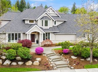 19197 NE 44th Ct, Sammamish, WA 98074