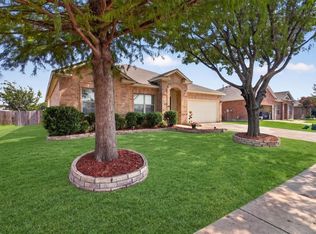 200 Independence Trl, Forney, TX 75126