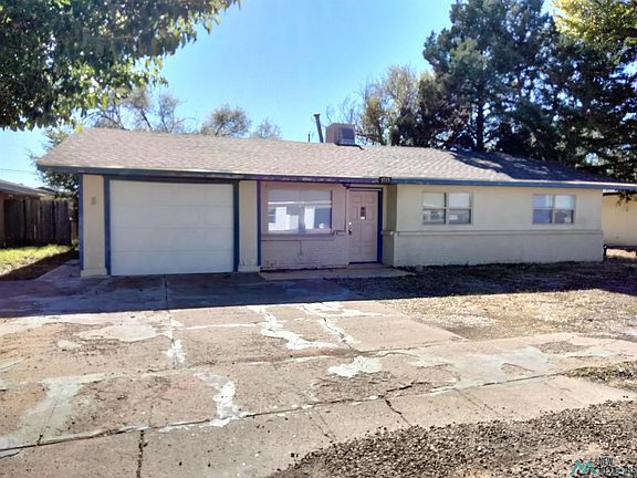 3rd image of 1713 W 17th St