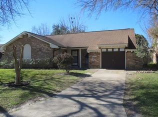 9815 Kell Dr, Houston, TX 77040