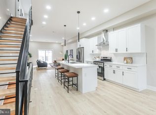 3233 Mercer St, Philadelphia, PA 19134