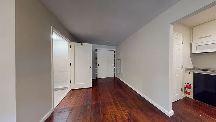 Rented by Brownstone Real Estate | media 28