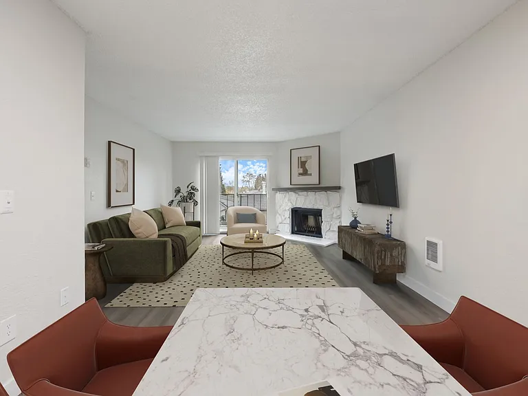 Burnett on the Park Apartments — Photo 7