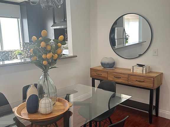 4th image of 1440 Hi Point St #202