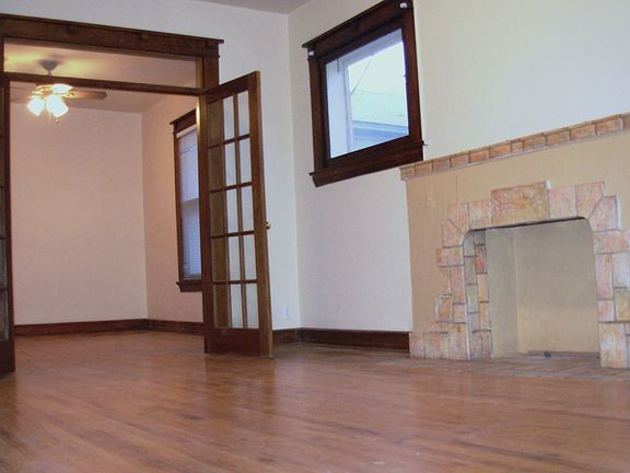 5th image of 125 E 11th Ave Unit 10