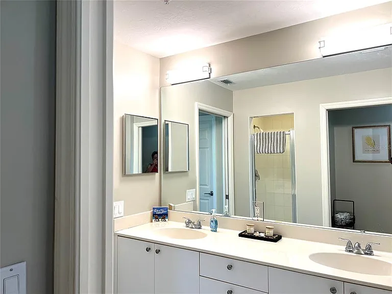 2060 Matecumbe Key Rd #2105 — Photo 28