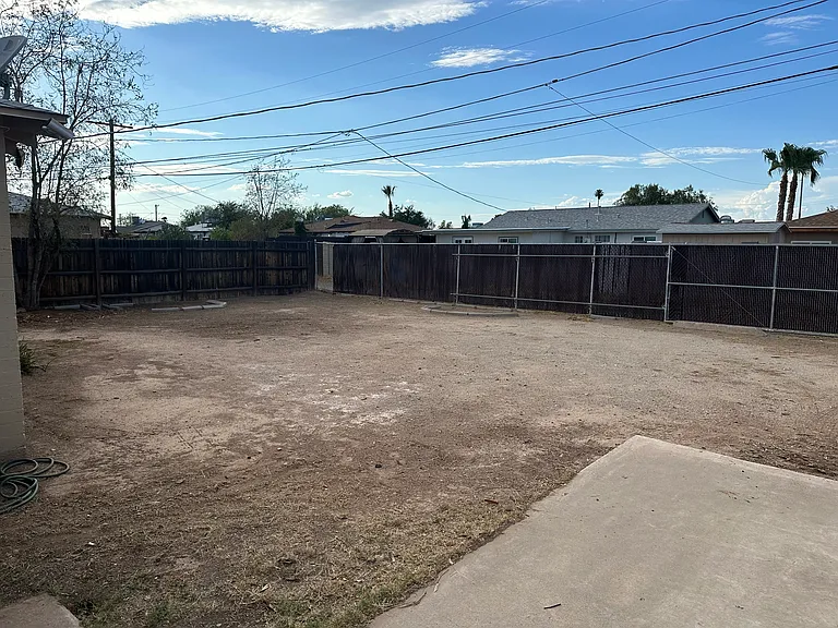 2942 W Butler Dr — Photo 13