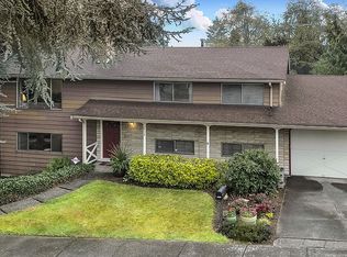 2412 SW 325th St, Federal Way, WA 98023