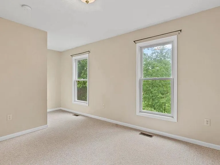 781 Merlins Way — Photo 17